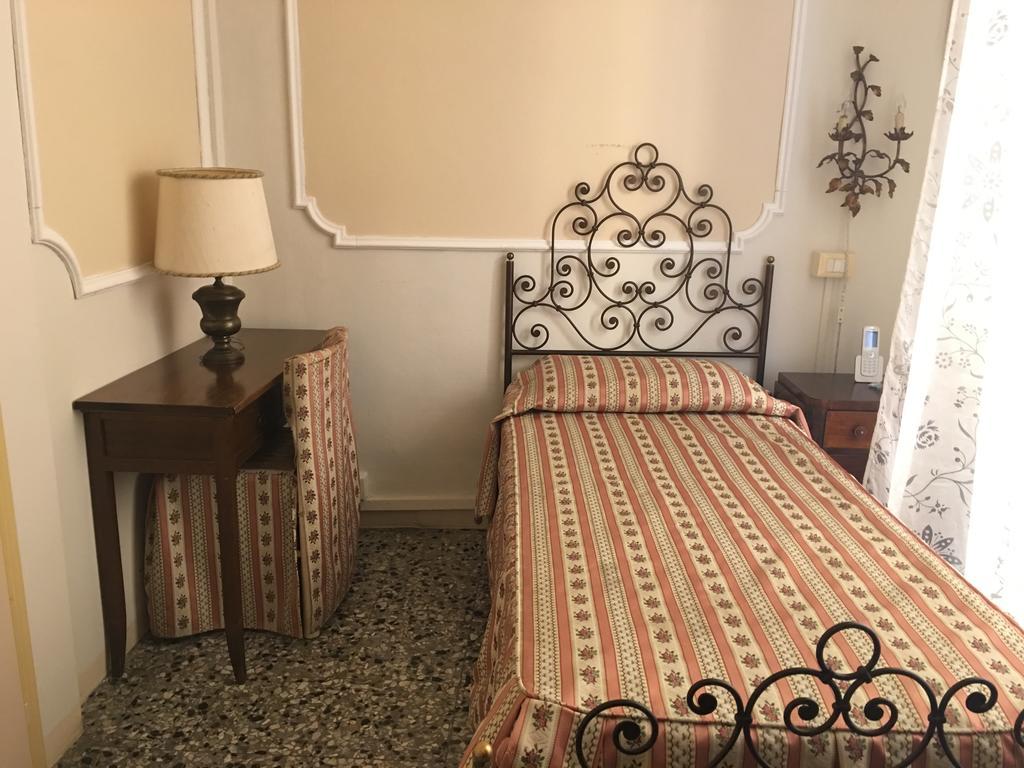 Centro Storico Pisa Bed & Breakfast Oda fotoğraf